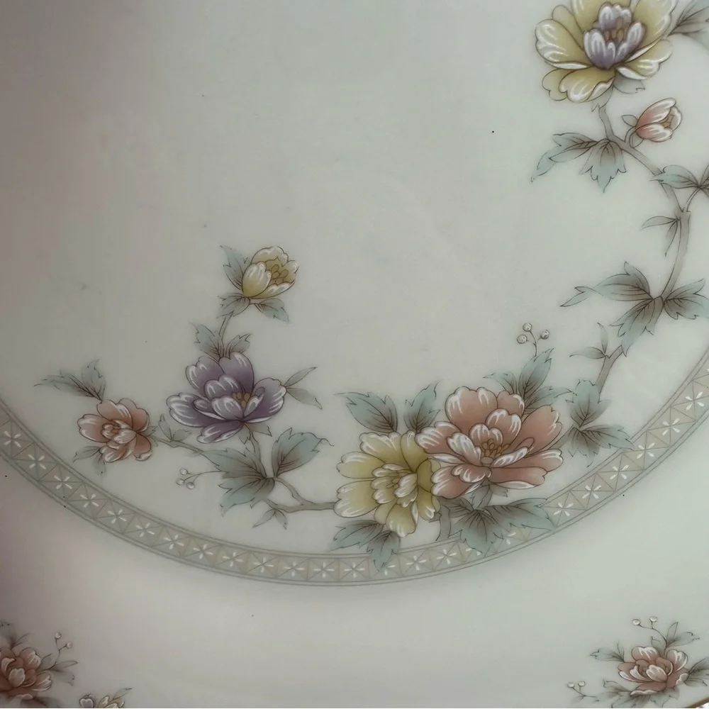 vintage Cervantes by Noritake ivory made in japan dinner plate cottagecore